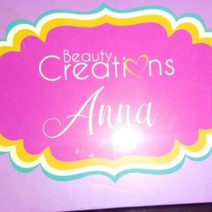 Eyeshadow palette